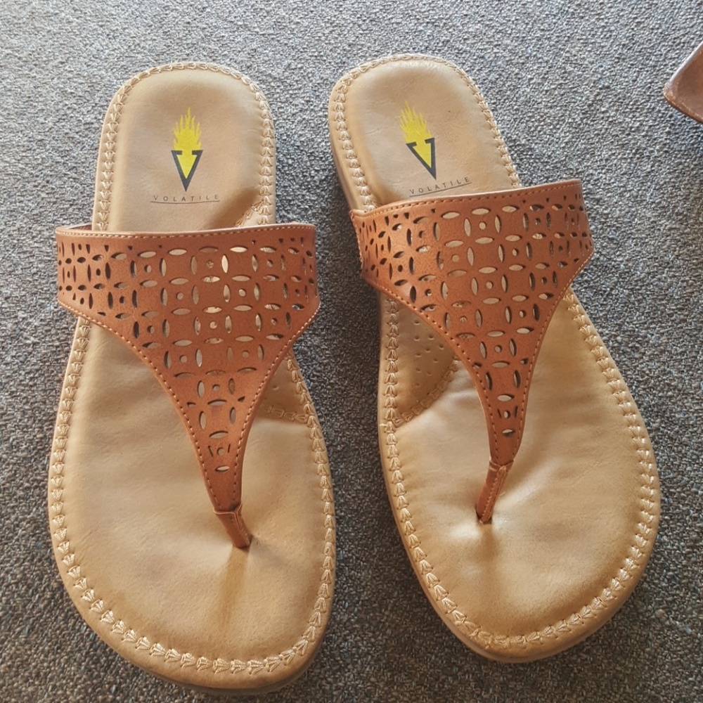 Leather sandals